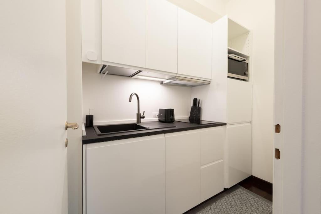 Spiga Duplex Suites By Montenapoleone Living Milano Dış mekan fotoğraf